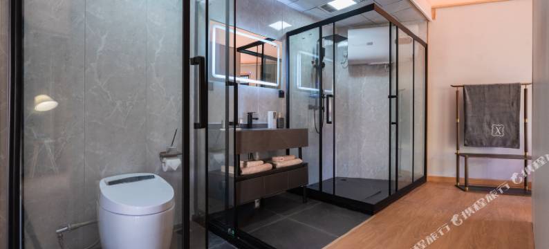 雨崩雪山诺野奢帐篷酒店图片