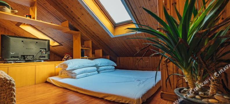 上海小西的一间别墅(莘砖公路分店)图片