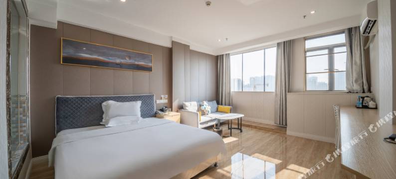 罗定藏玥居商务酒店(工业三路分店)图片