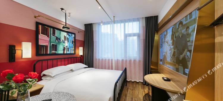 喜鹊愉家CC酒店(安阳文昌大道工学院店)图片