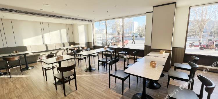 汉庭酒店(多伦会盟大街店)图片