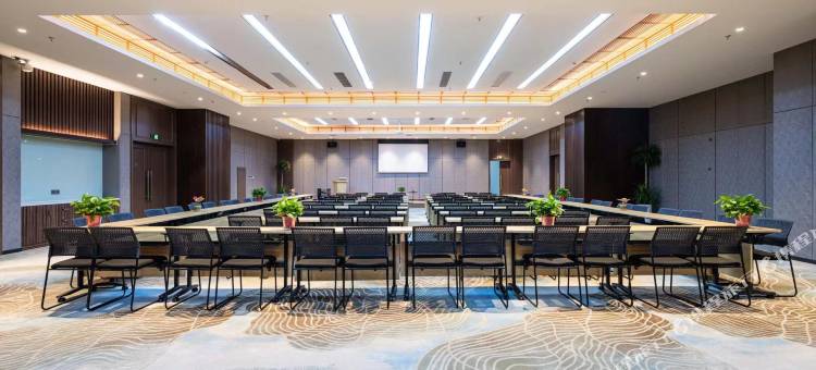 白玉兰酒店(无锡锡北新街口店)图片