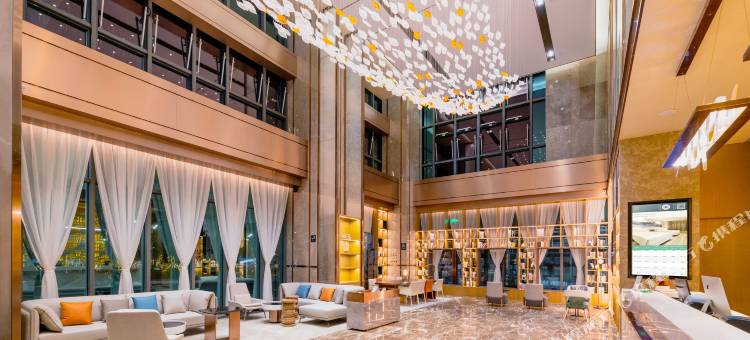 惠州仲恺天益城亚朵酒店图片