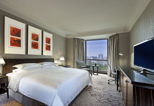 Sheraton Towers SingaporeHotel Overview