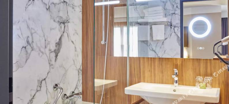 欧洲谷爱丽舍酒店(欧洲村打折村，一站可达parc Disneyland)(Hotel l'Elysee Val d'Europe)图片