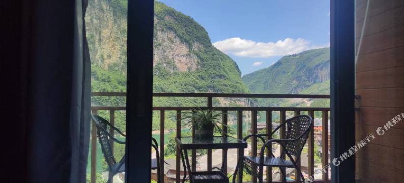 酉阳川酉九号酒楼图片