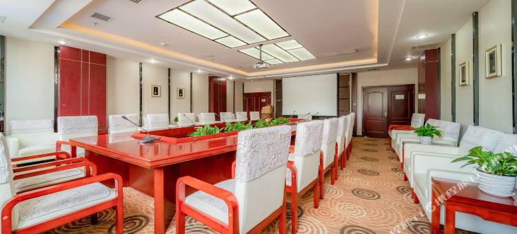 柏恒万祥酒店(镇宁黄果树大道店)图片