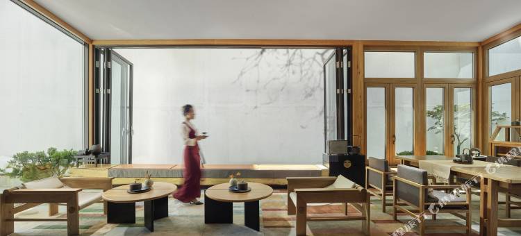 茶马道香格里拉丽世酒店(独克宗古城店)图片