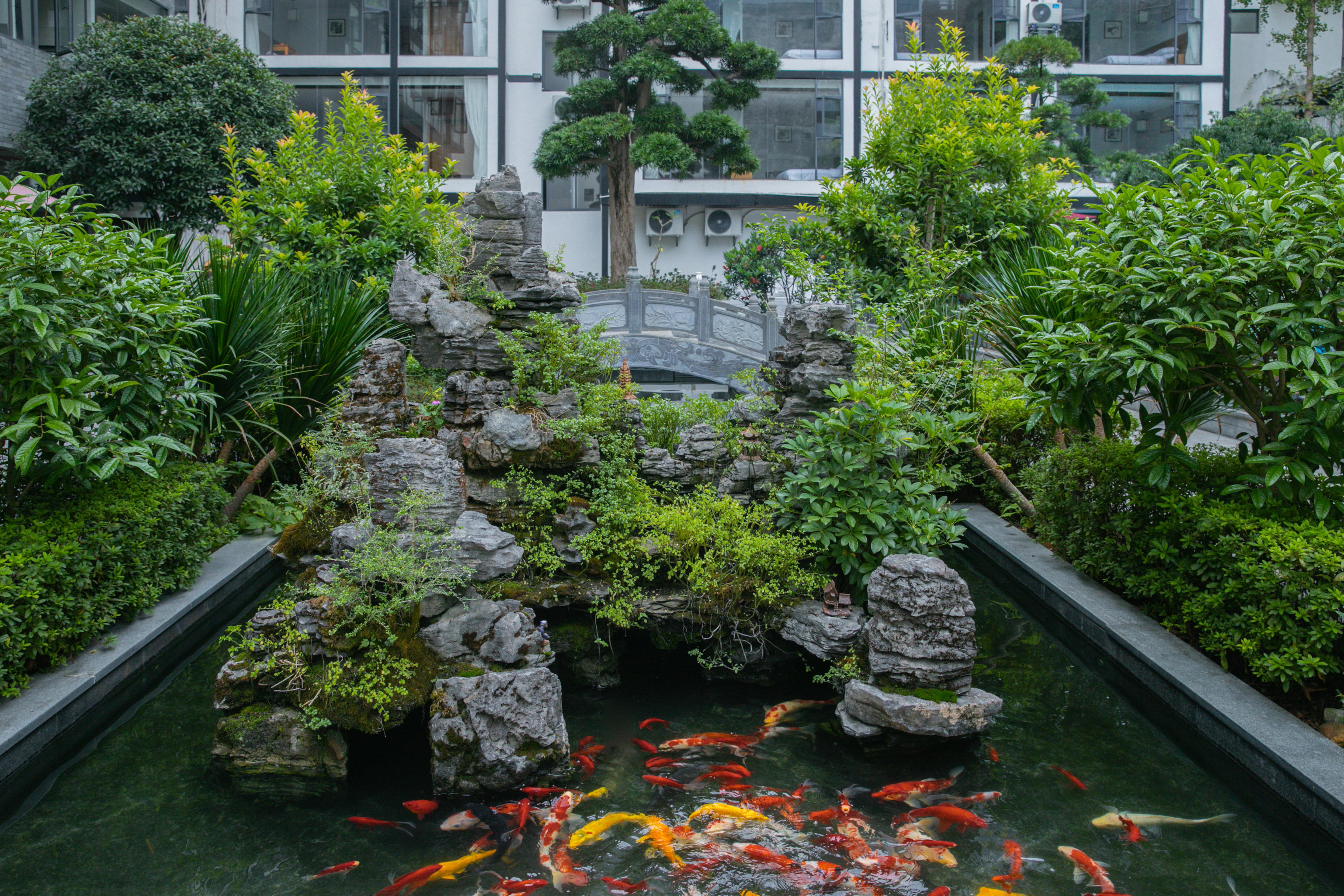 Xianchuang HotelOver view