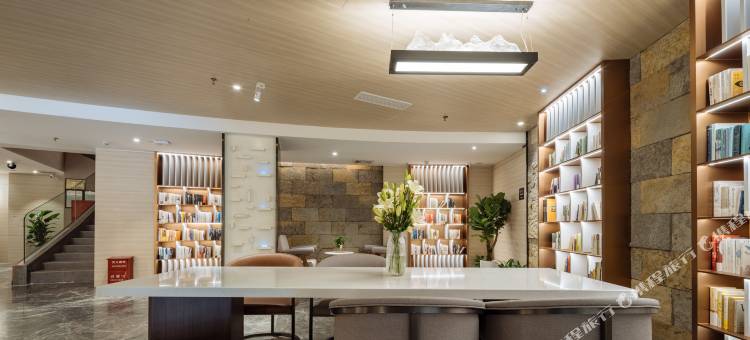 昆明东风广场人民东路亚朵X酒店图片