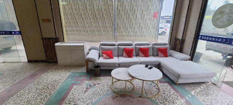 萧氏宾馆(贺州高铁站店)图片