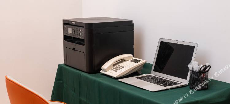 华庭云栖酒店(宾阳炮龙老庙百货大楼店)图片