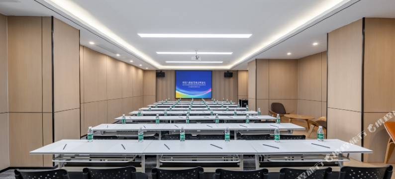 梦宿国际酒店(临平体育中心店)图片