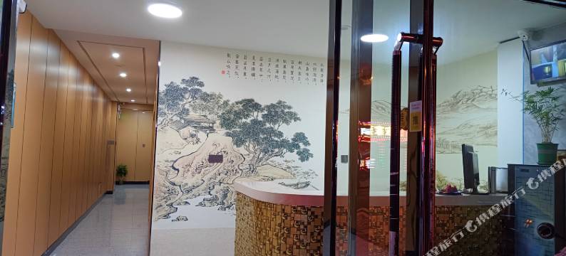 超悦时尚宾馆(长春站店)图片