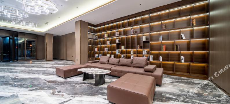 伊宁风旅河谷酒店(行政服务中心店)图片