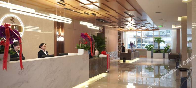 农垦金穗酒店(张掖路步行街中山桥店)图片