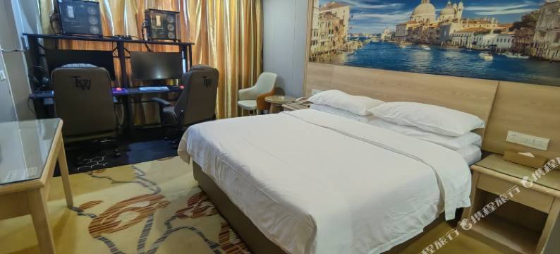 悟空电竞酒店(惠州高铁北站金宝商业广场店)图片