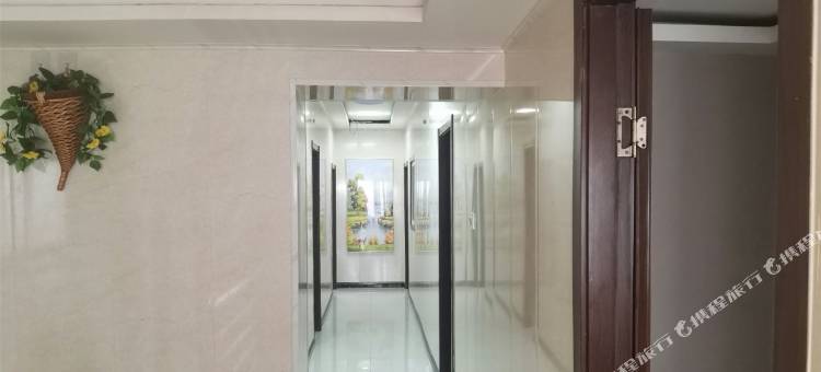 新巴尔虎左旗凯旋宾馆图片