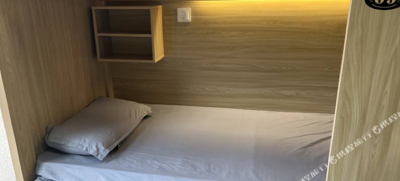 扬帆青年旅舍(钦州长融世贸广场店)图片