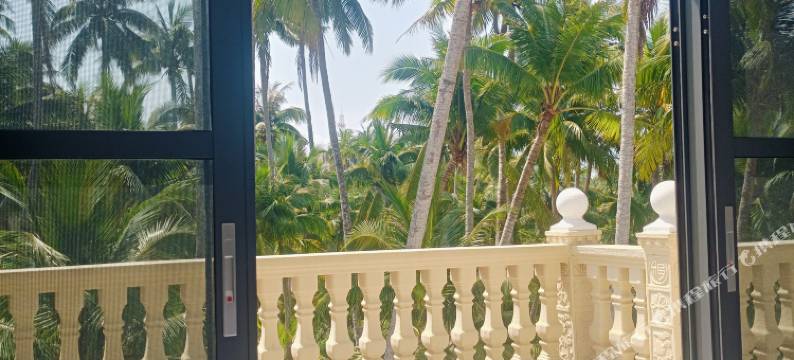 文昌东郊椰林驿站图片