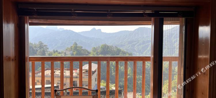 雲山居图片
