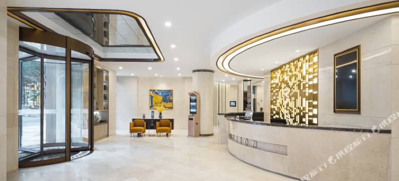 成都九点国际酒店(世纪城新会展远大购物中心店)图片