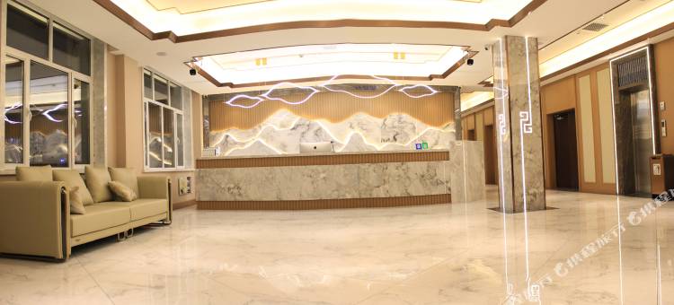 阿荣旗鼎润商务酒店图片