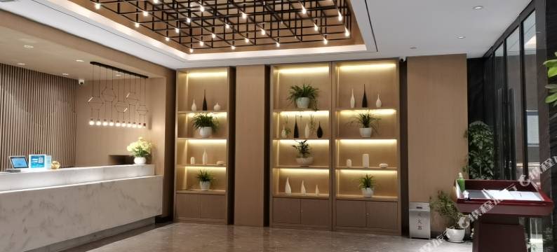 西郊宾馆(郑州市政府碧沙岗地铁站店)图片