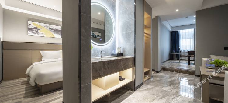 怡泊酒店(万达广场赣南科技学院店)图片