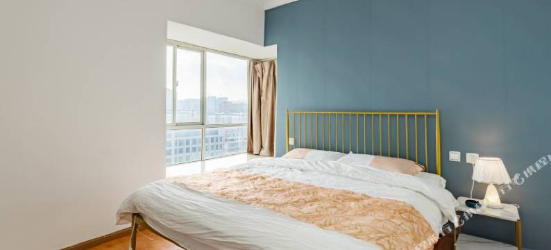 曲靖君悦民宿.欧式豪华套房三居室(4号店)图片