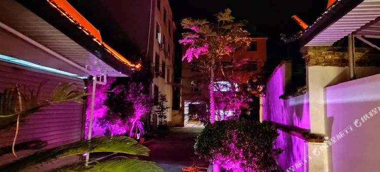 夜泊酒店(月潭公园店)图片