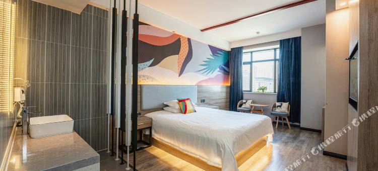 派酒店(长沙友谊路地铁站店)图片