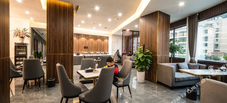 达州天星酒店(升华广场店)图片