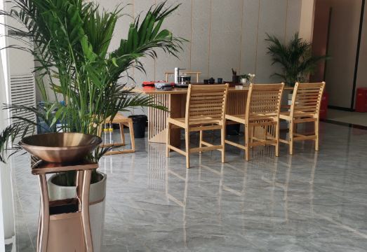 Yongde Hehe Business Hotel Hotel Overview