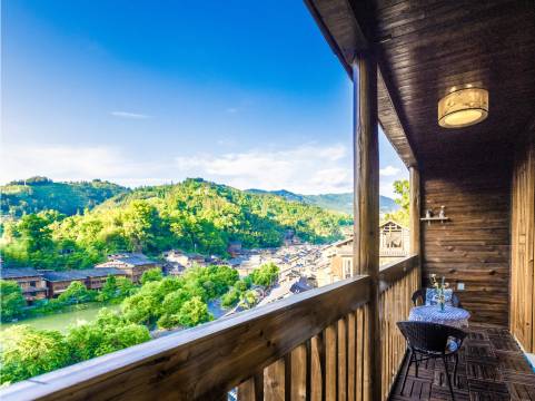 伴山五月花客栈(肇兴侗寨店)图片