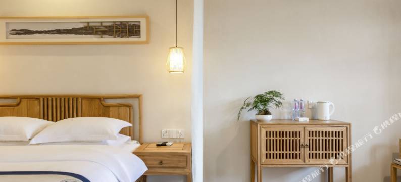 周府·禅意古风民宿(柳江古镇店)图片