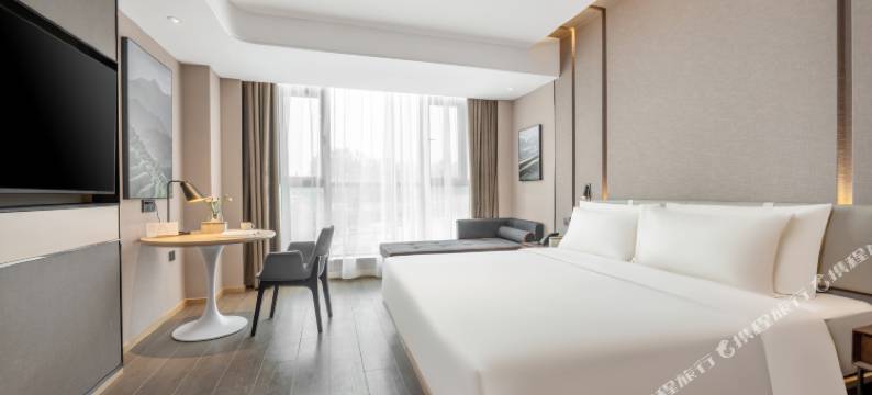 西安浐灞会展中心世博园亚朵酒店图片