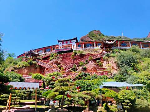 临潭天外天生态艺术园