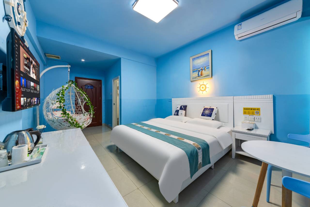 海念主题客栈(海口骑楼老街店)