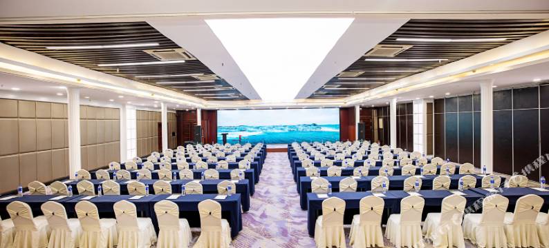 红珊瑚酒店(郑州二七广场火车站店)图片