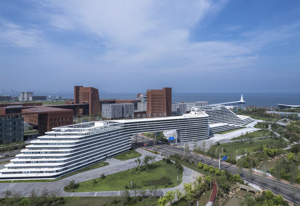 Pagoda Hotel Qingdao West Coast Hotel Overview