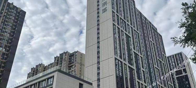 漫鹿CC酒店(西安金地未来域店)图片