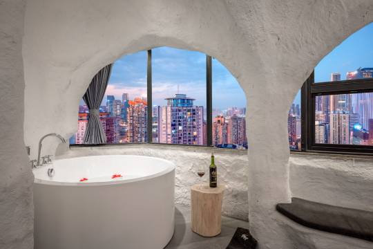 重庆JETBEAR设计师酒店(解放碑洪崖洞店)图片