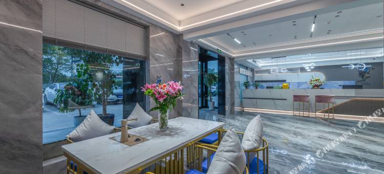 逸宿酒店(江北万达庄桥店)图片