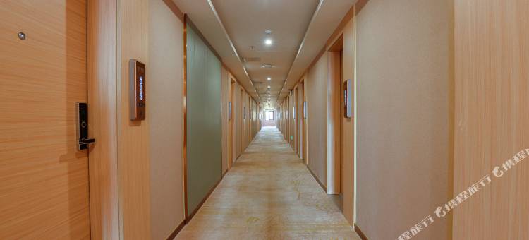 安义铂岸酒店图片