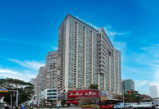 秋果酒店X（深圳南山服装批发城南油地铁站店）外景图