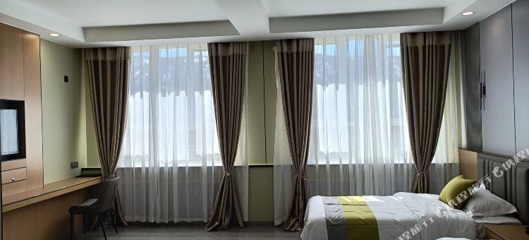 尼勒克则库大酒店(第四师七十九团店)图片