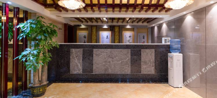 都市118智选酒店(西安火车站五路口地铁站店)图片