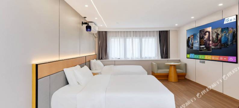 南京蓝湾百家湖影音公寓(南京南站河定桥地铁站店)图片