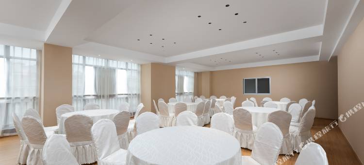 溪润酒店(贵阳花溪大学城店)图片